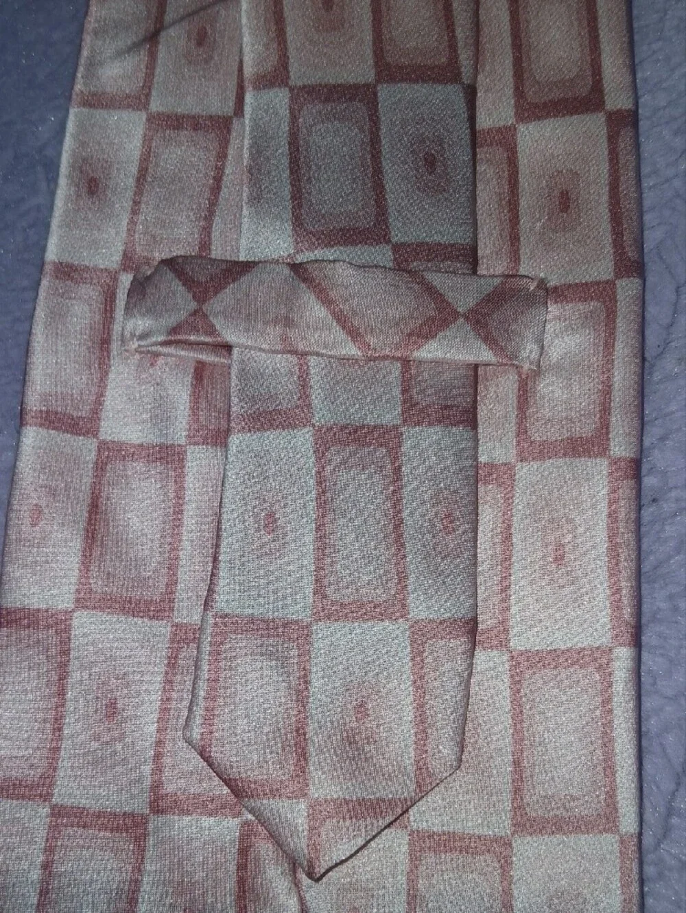 Murano Pink Geometric Print 100% Silk Men's Tie